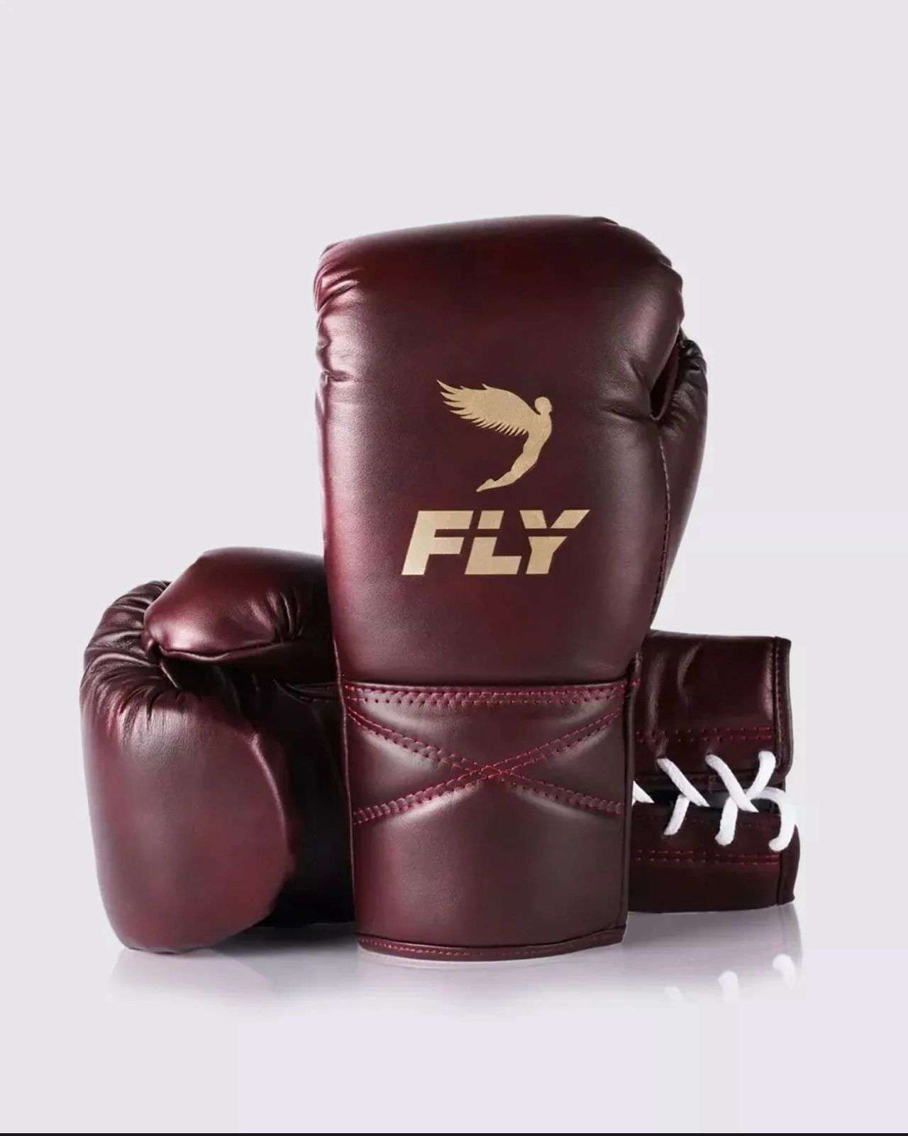 Fly boxing gloves